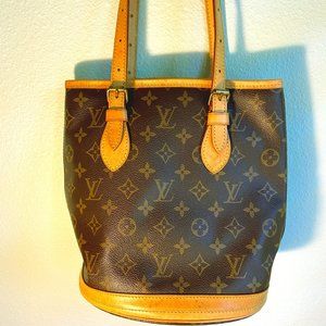 Louis Vuitton Bucket PM Monogram